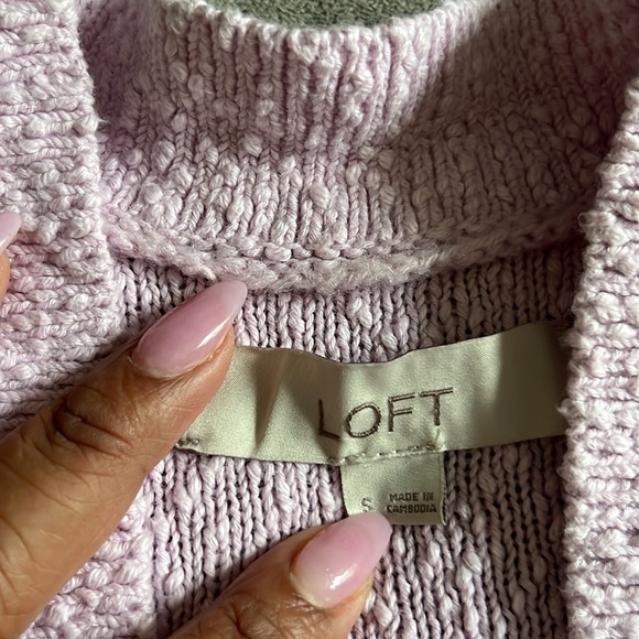 LOFT V-Neck Pocket textured Cardigan, Orchid, Small, preloved #57421 - Picture 4 of 5